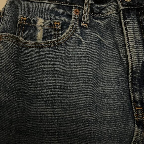 Old Navy High-Rise Secret-Slim Pockets Denim Skirt - Picture 5 of 6